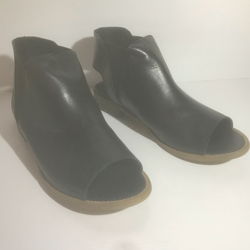 Sexy Black Musse Cloud Open Sandals Sz 40/10